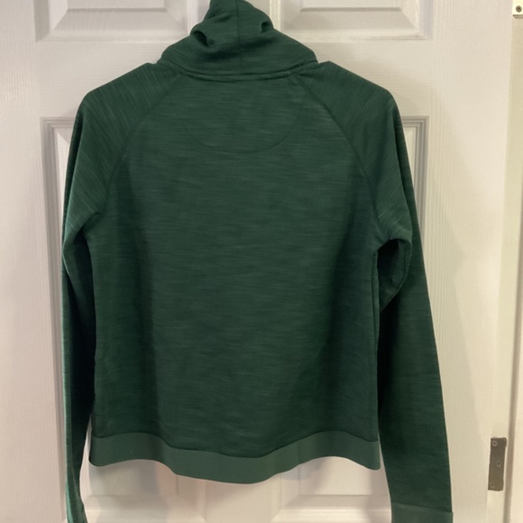 Green Bay Packers crop criss cross cowl neck sweatshirt, like new - Picture 3 of 4